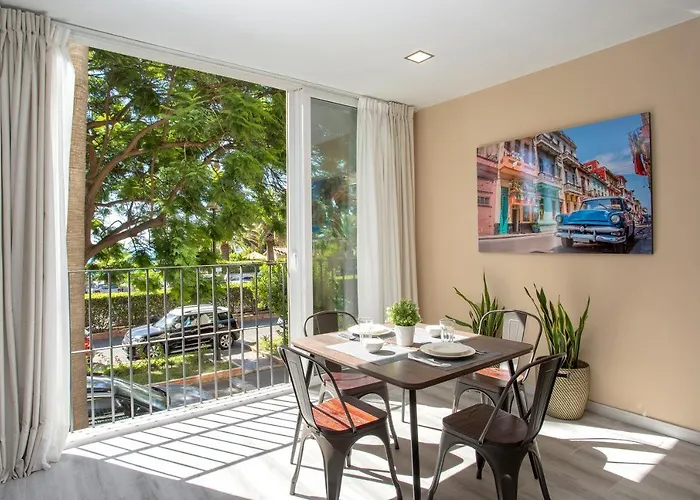 Coqueto Junto A La Playa By Rent Me * Torremolinos